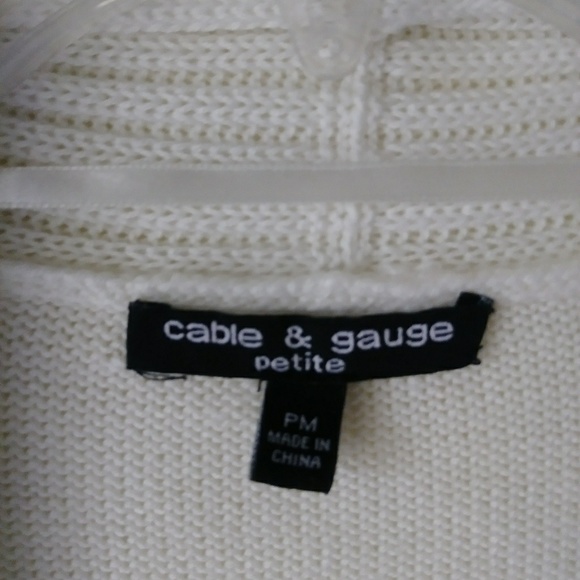 Cable & Gauge Petite Sweater - Picture 4 of 6